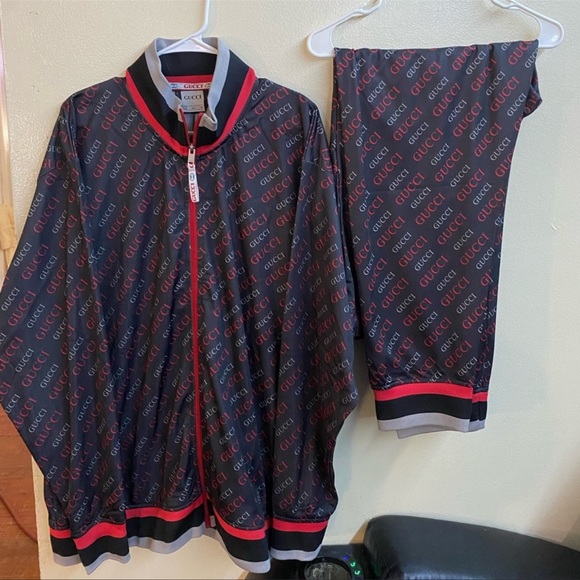 Track suit size 3xl